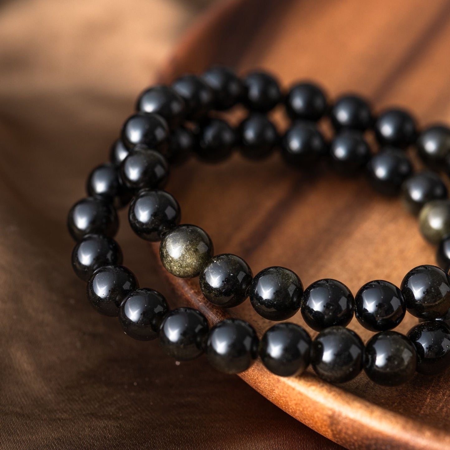 Premium Pure - Obsidian Balance Armband