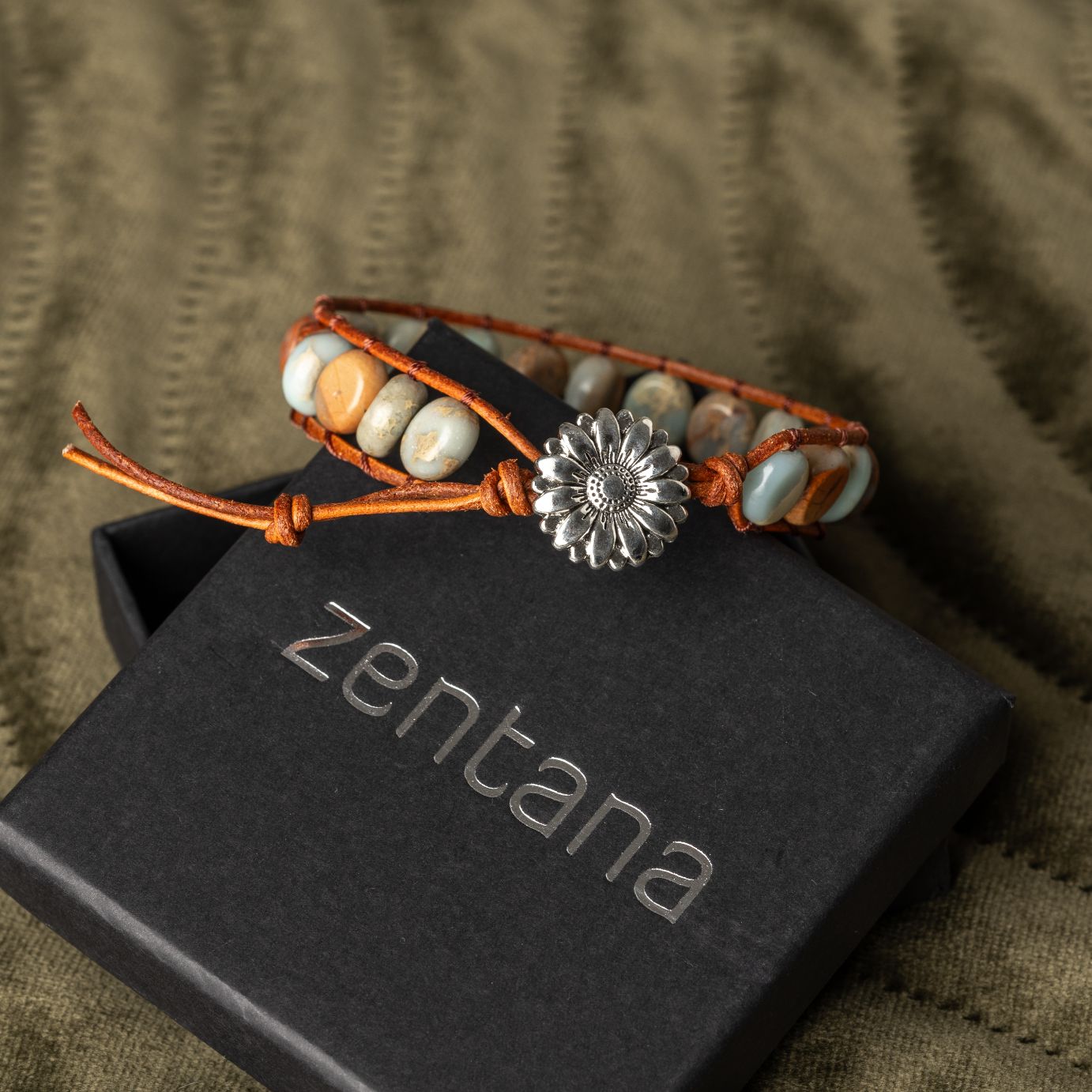 Aqua Terra Armband - Sonnenblume & Jaspis - Agalmatolith