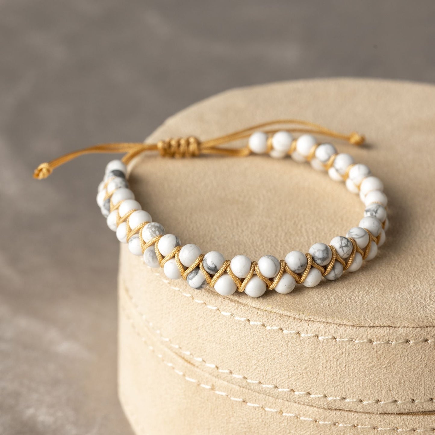 Howlith Armband - Doppelt gereiht - Verstellbar