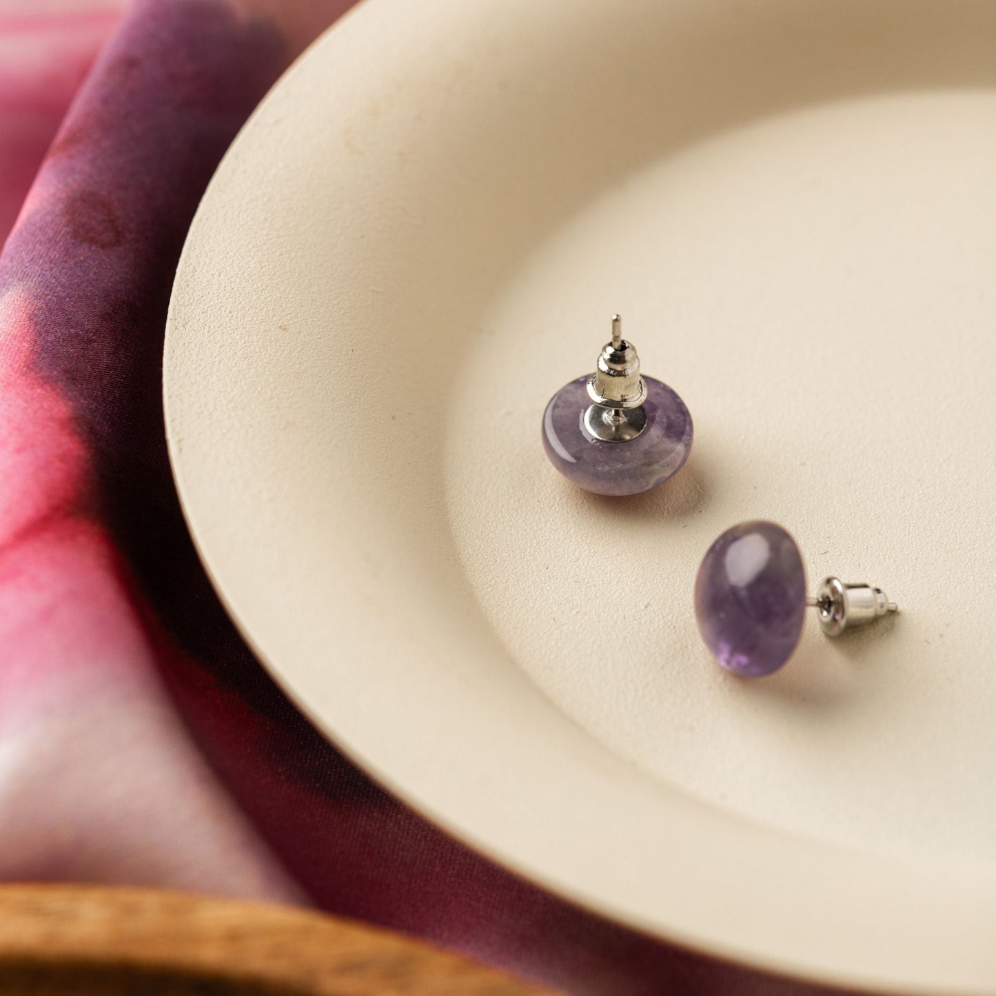 Amethyst Ohrstecker - Edelsteinohrringe - Ohrstecker - Kraft