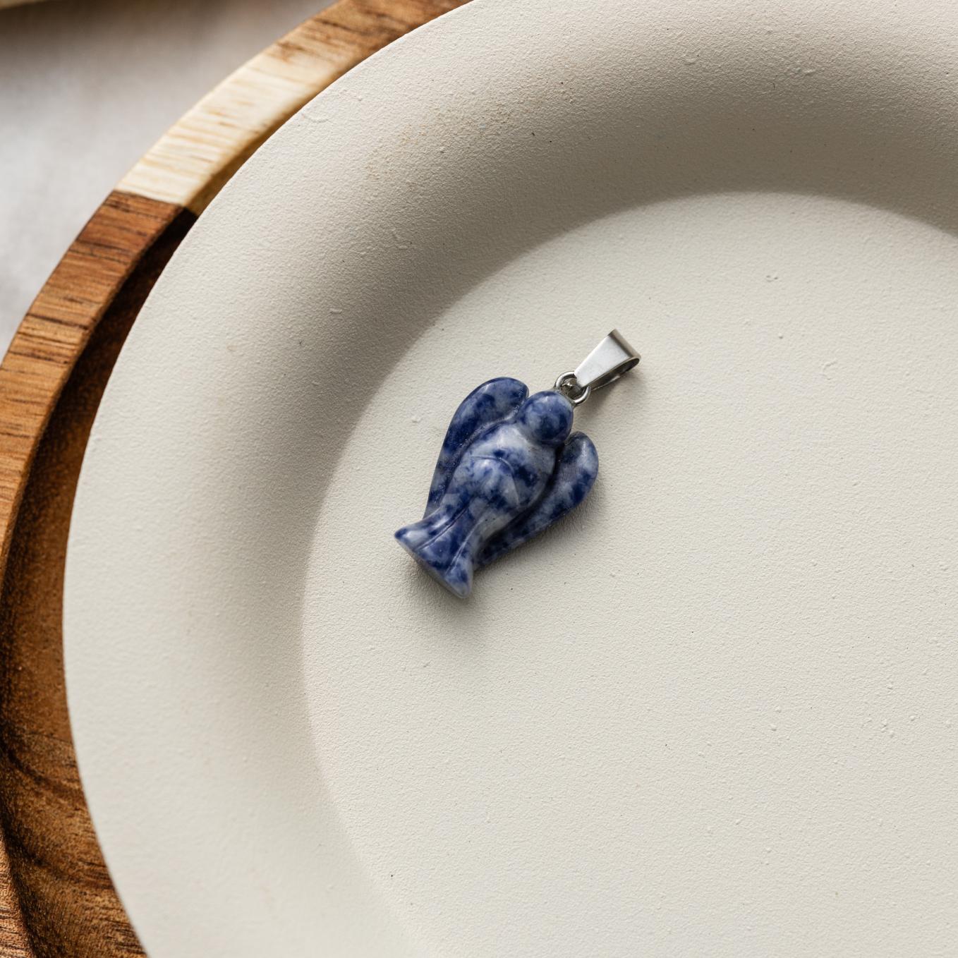 Sodalith-Anhänger – Blauer Schutzengel – Edelstein-Engel – Kreativität