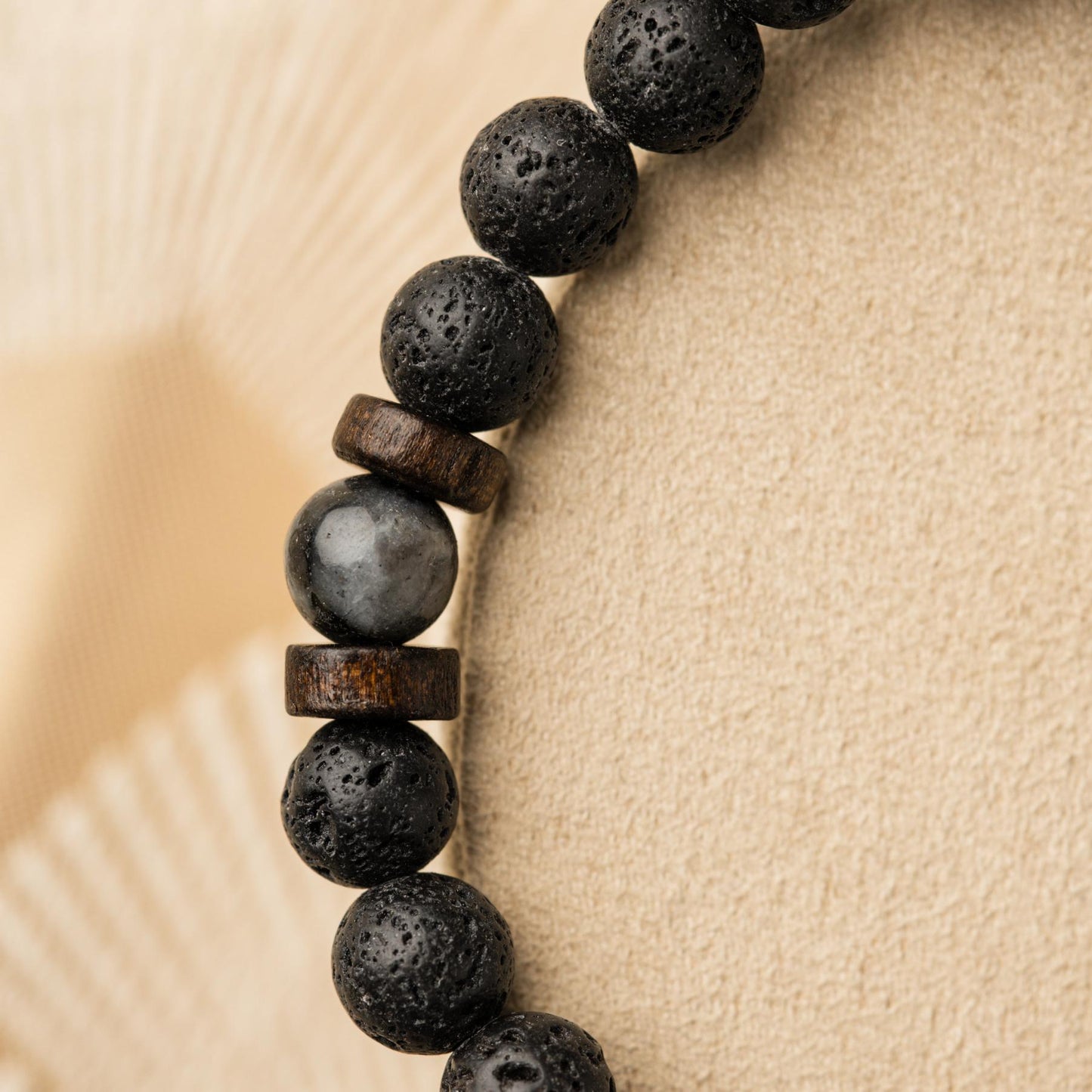 Balance-Armband – Sandelholz – Lavastein und Labradorit – Stabilität