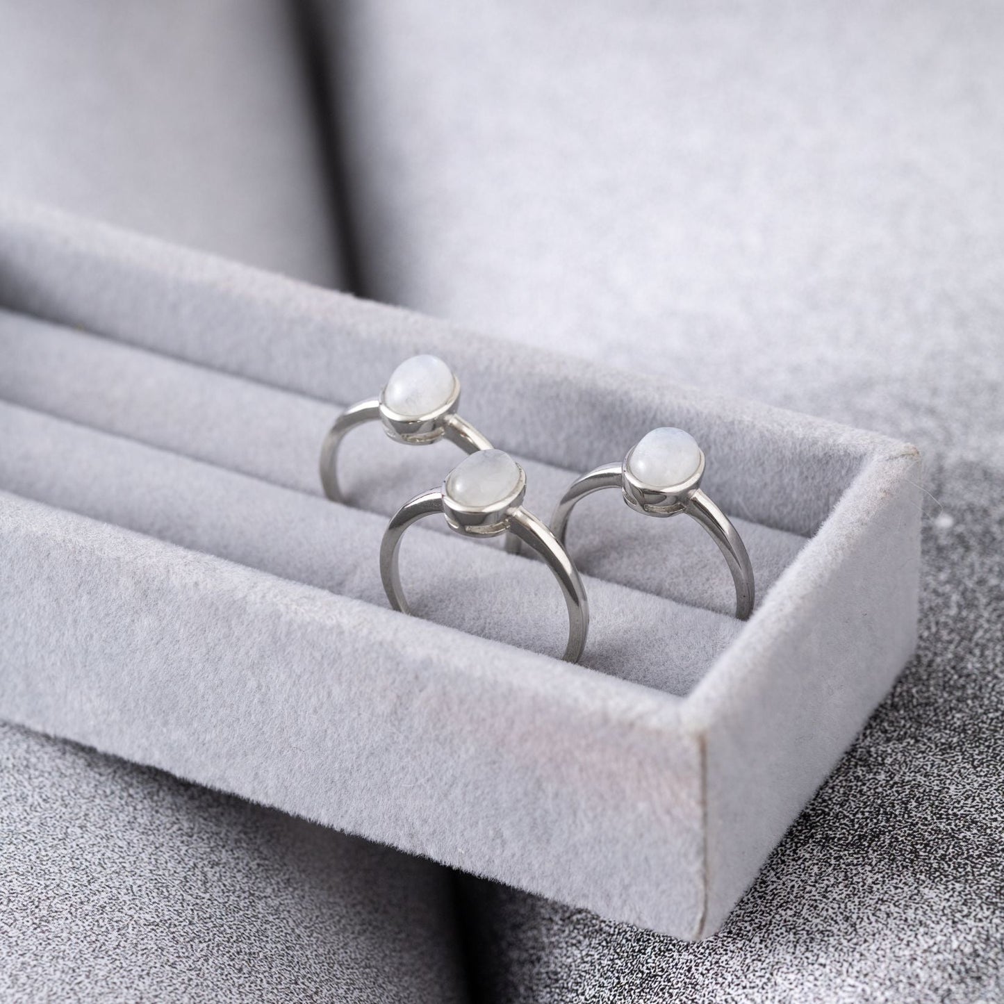 Mondsteinring – platiniert – verstellbar – Intuition