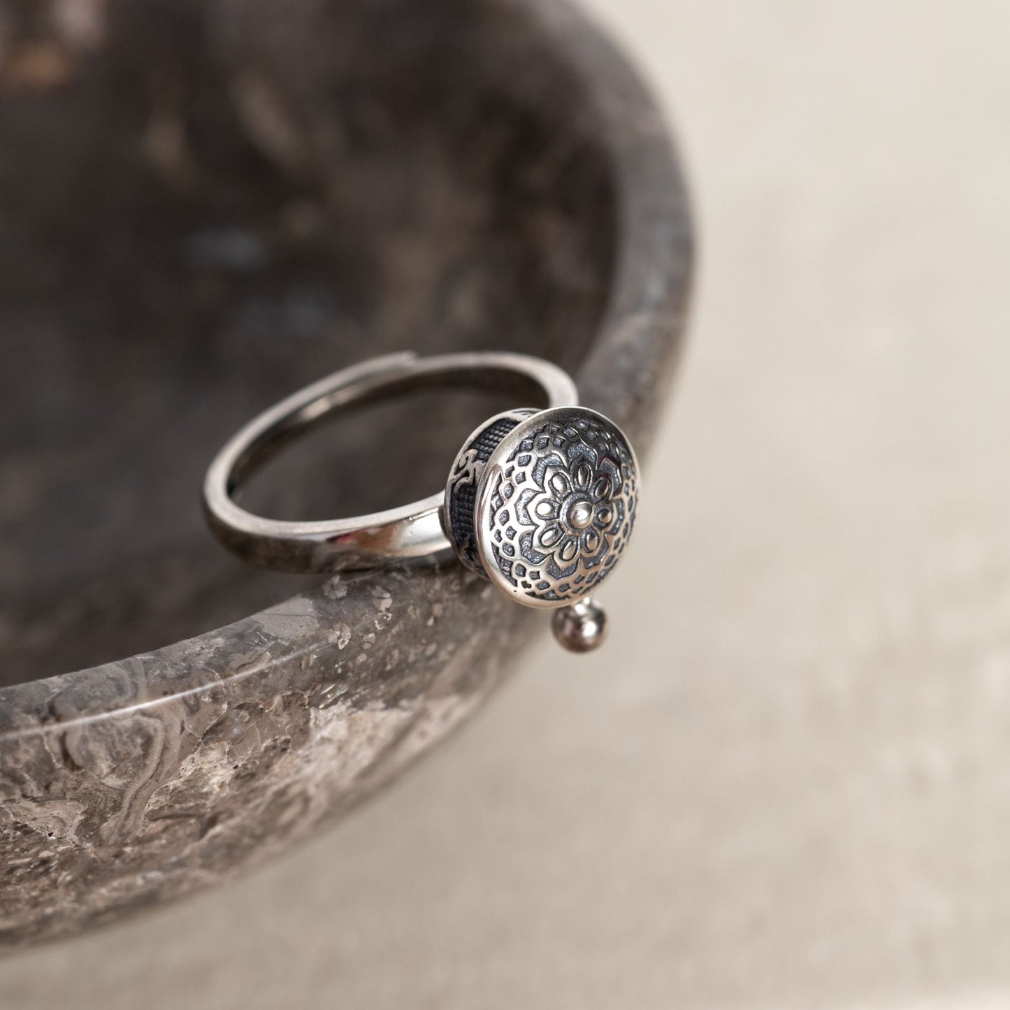 Tibetischer Lotusring – 925er Sterlingsilber – Gebetsmühle – Glücksring