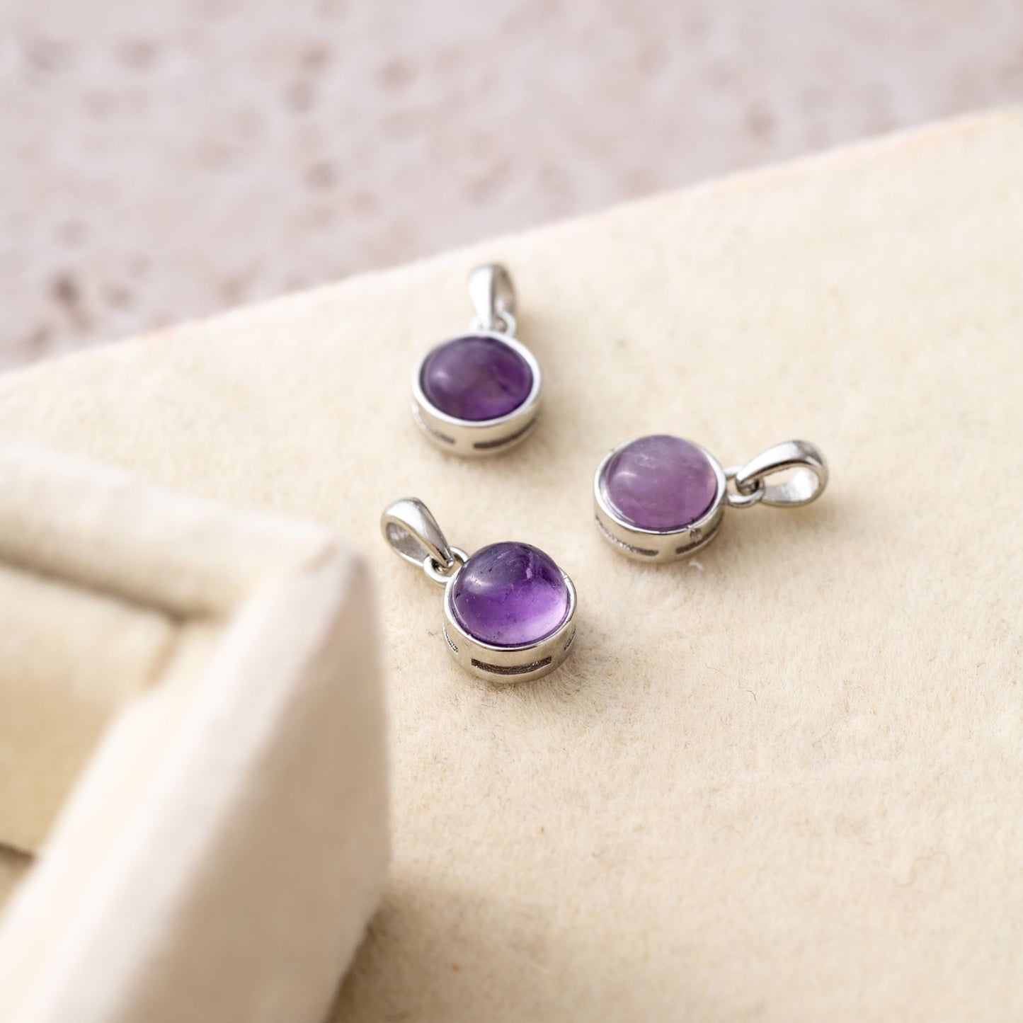 Amethyst-Halskettenanhänger – Rundschliff – 925er Sterlingsilber