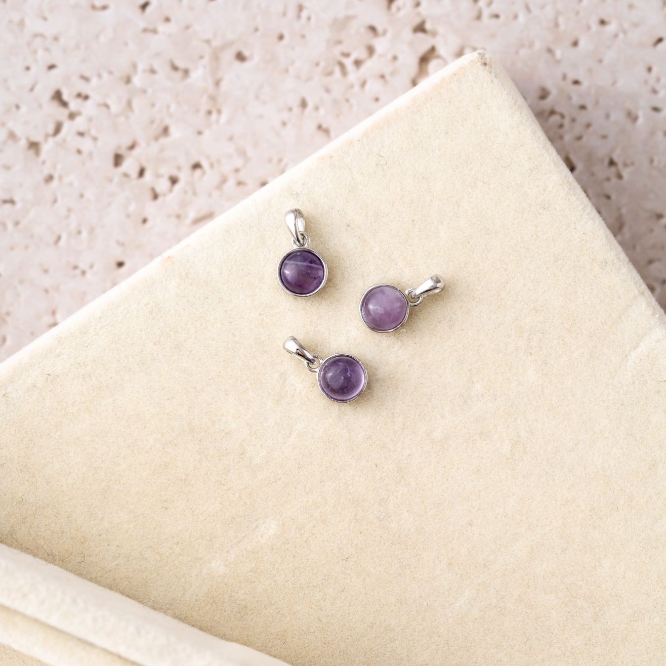 Amethyst-Halskettenanhänger – Rundschliff – 925er Sterlingsilber