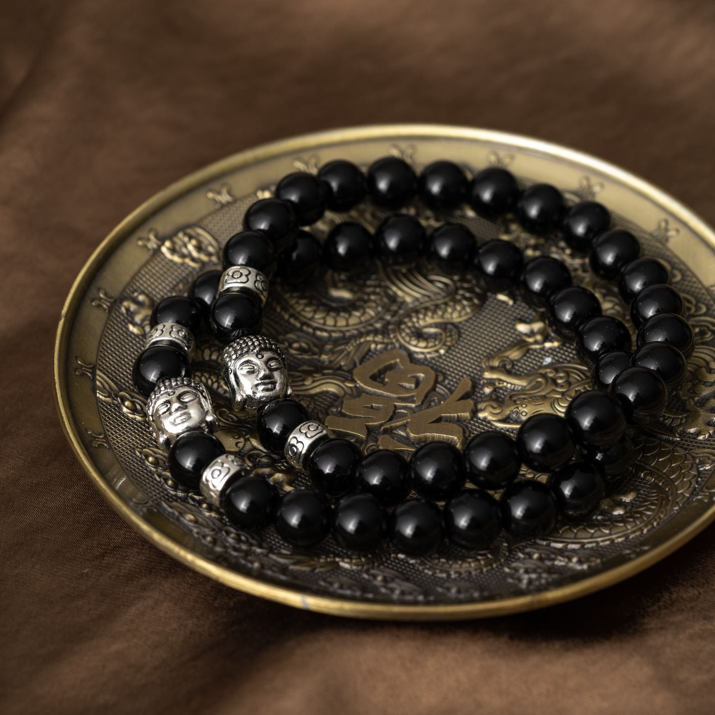 Buddha-Armband – Onyx-Edelsteine – silberfarben – Anti-Stress