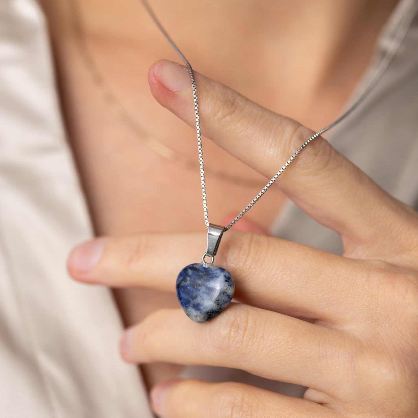 Anhänger Edelstein Herz - Sodalith Herz geschliffen - Selbstbewusstsein