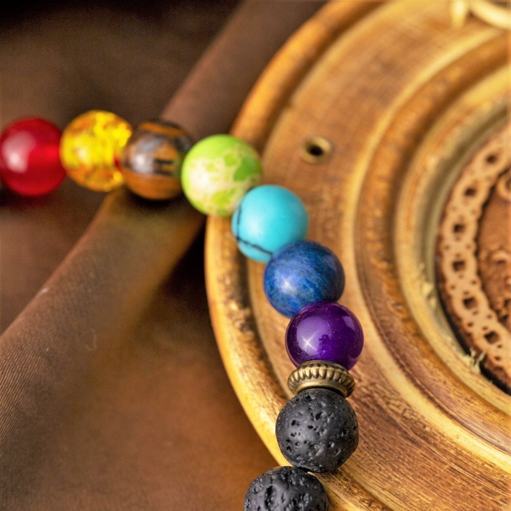 Badu Chakra Armband – Lavastein verstellbar – Ausdauer