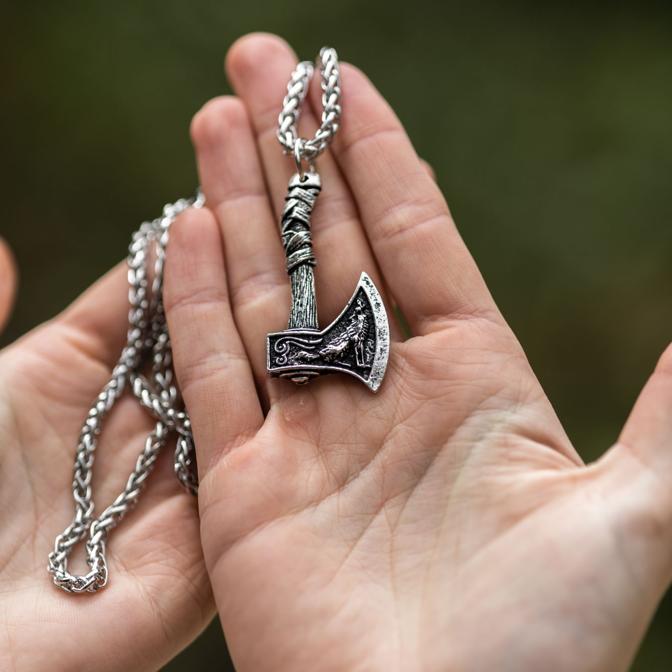 Wikinger-Halskette – Axt – Axt-Anhänger – Falke und Wolf aus Silber