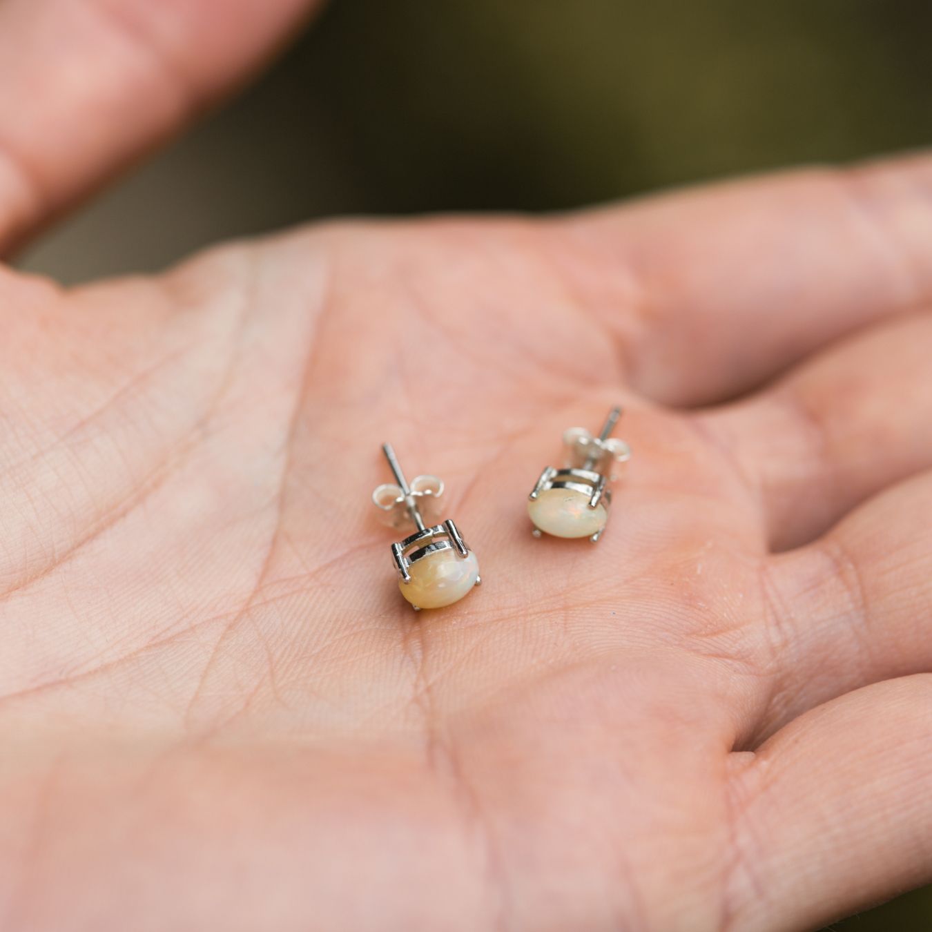 Opal-Ohrstecker – Ohrstecker – 925er Sterlingsilber – Edelstein-Ohrringe