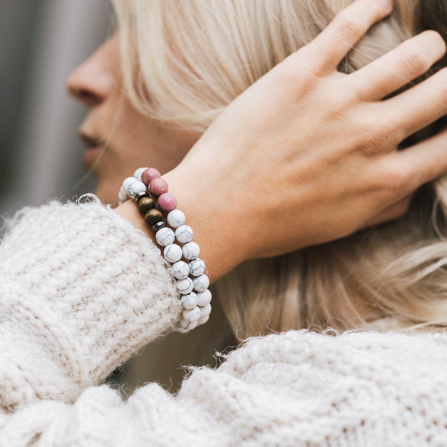 Balans Armband - Edelstenen - Howliet & Hout - Positiviteit-Armband howliet hout-Zentana