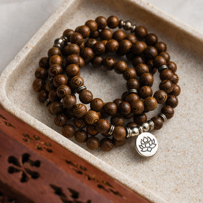 Mala-Halskette und Armband – Lotus – Wengeholz