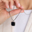 Minimalistische Halskette – Schwarzer Rahmen – Edelstahl – Schwarzer Spiegelanhänger