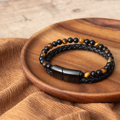 Armband doppelt – geflochtenes Leder – Tigerauge und Onyx – Edelstahlverschluss